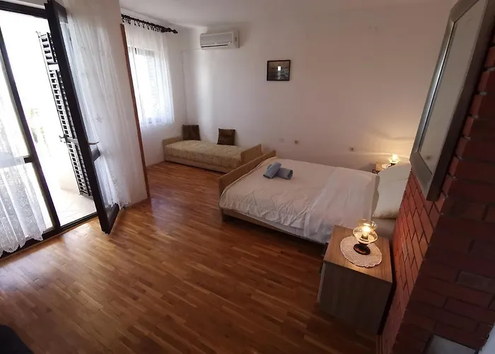 Grozdana With Terrace And Sea View * Crikvenica