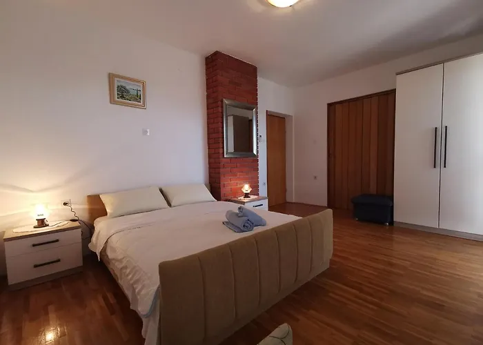 Grozdana With Terrace And Sea View * Crikvenica