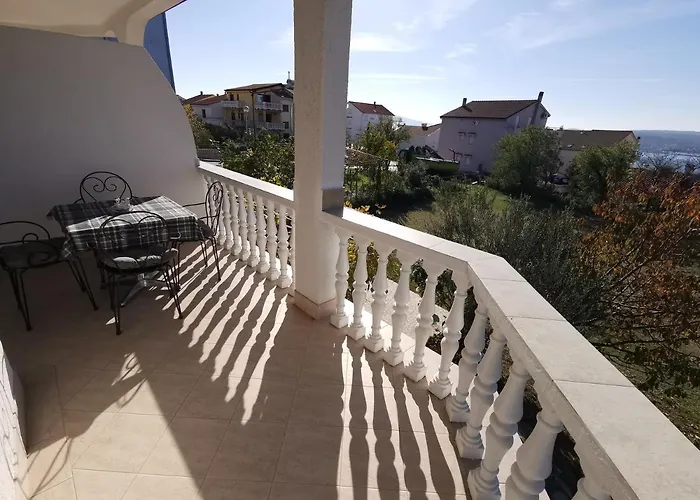 Grozdana With Terrace And Sea View Apartmán