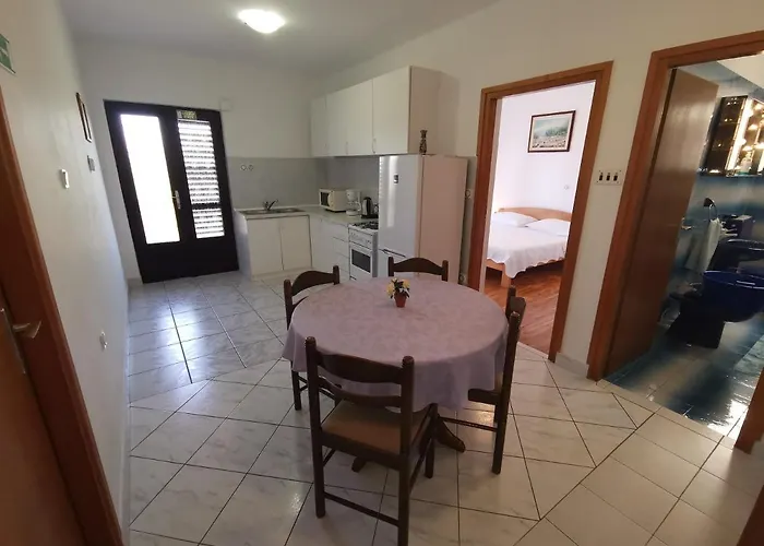 Grozdana With Terrace And Sea View Crikvenica