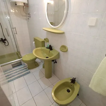 Grozdana With Terrace And Sea View 公寓 茨里克韦尼察