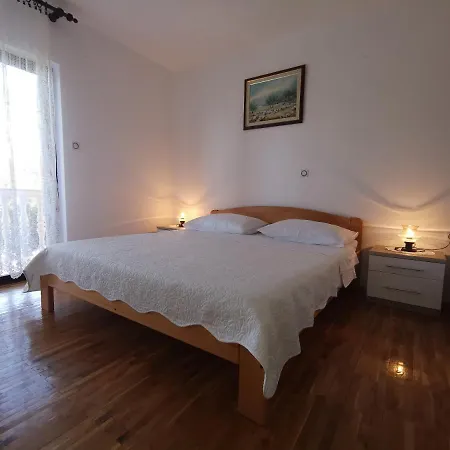 Grozdana With Terrace And Sea View 公寓 *