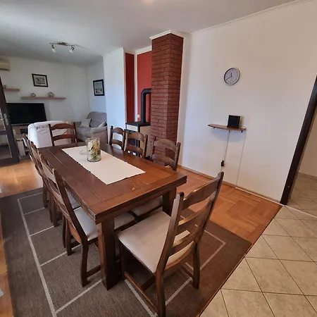 Grozdana With Terrace And Sea View Crikvenica