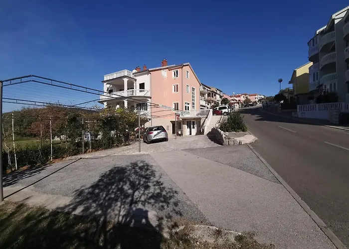 Grozdana With Terrace And Sea View * ツリクヴェニツァ